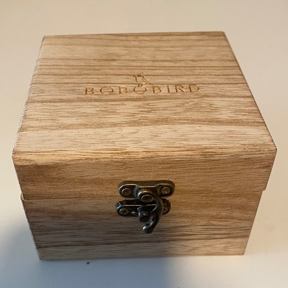 BOBO BIRD Men's Black Wooden Watch - Cowhide Leather Strap, Quartz Face - Picture 10 of 11